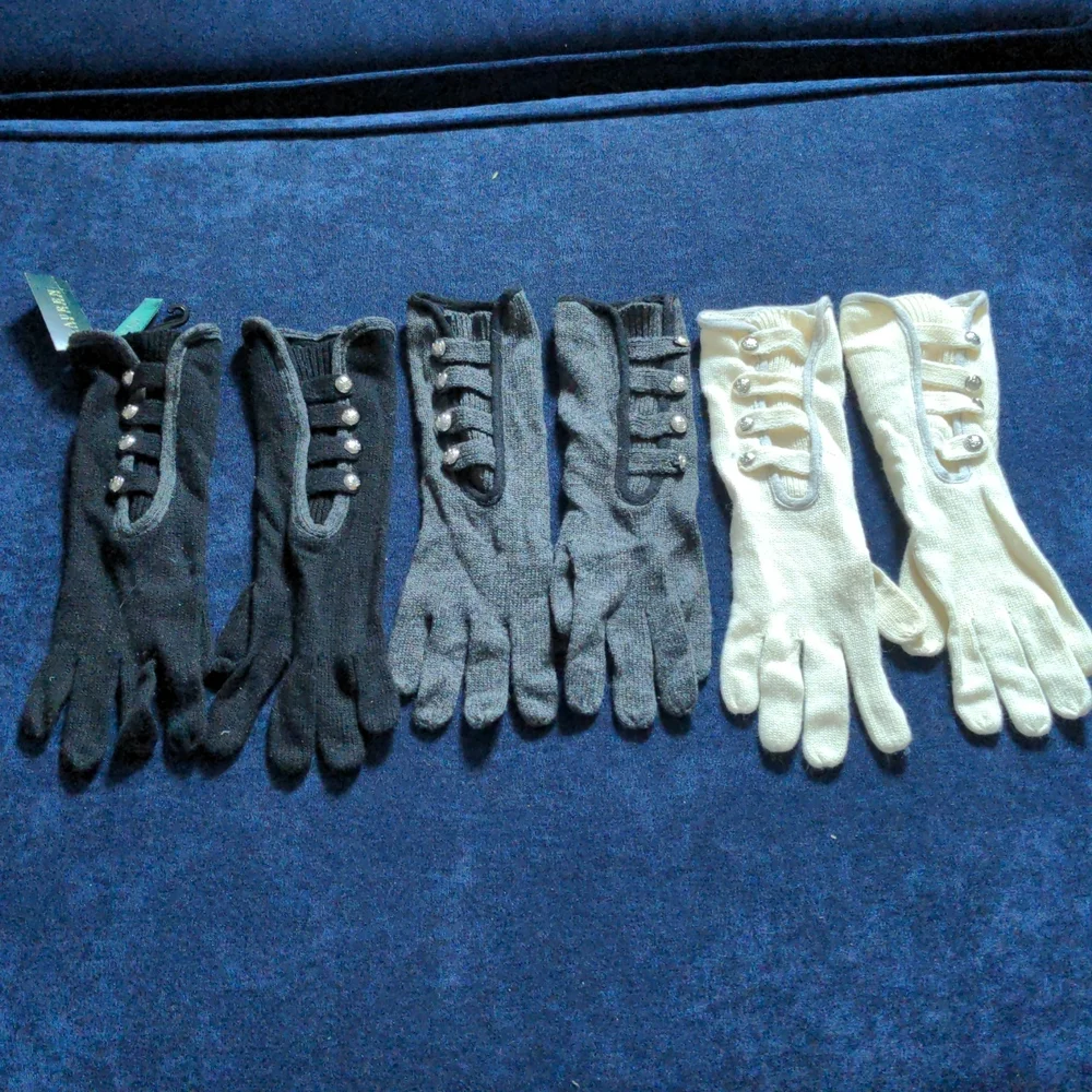 LAUREN Ralph Lauren Wool/Cashmere blend knit gloves, 3 pairs, black pair is NWT - Picture 1 of 8
